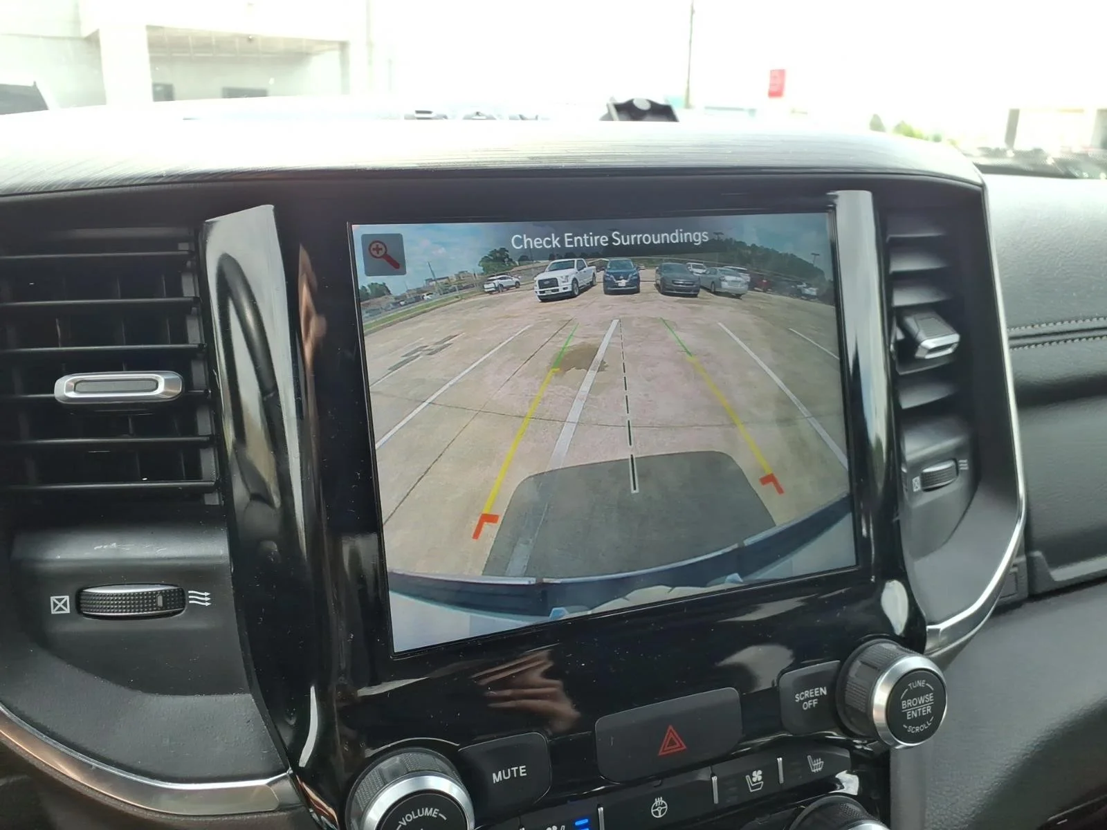 2024 Ram 1500 Laramie White at Robbins Nissan