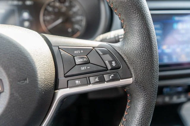 2023 Nissan Kicks SR - Photo 24