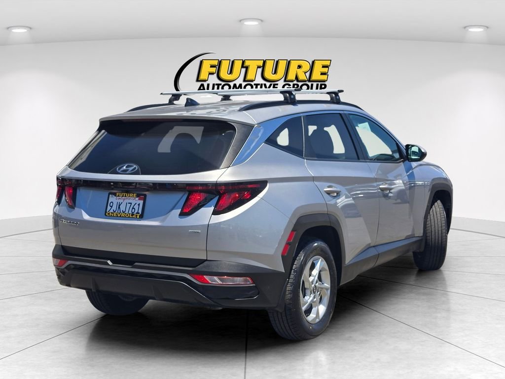 Used 2024 Silver Hyundai SEL image 4