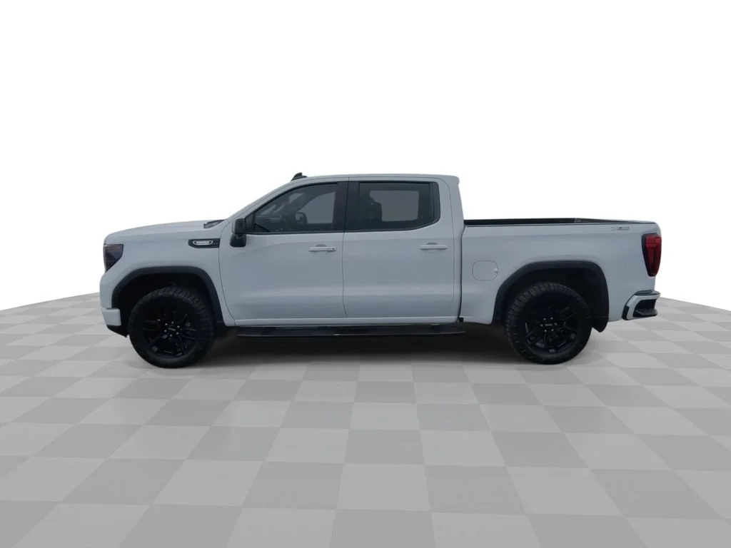 Used 2022 Summit White GMC Elevation image 5