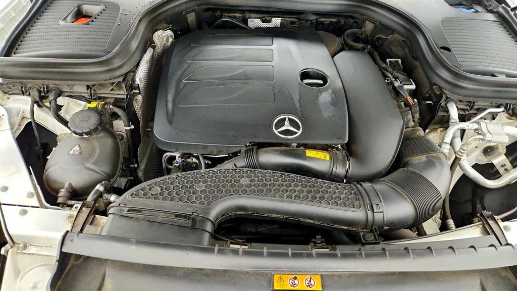 Used 2022 Polar White Mercedes-Benz GLC 300 4MATIC® w/ Panorama Roof & 12.3