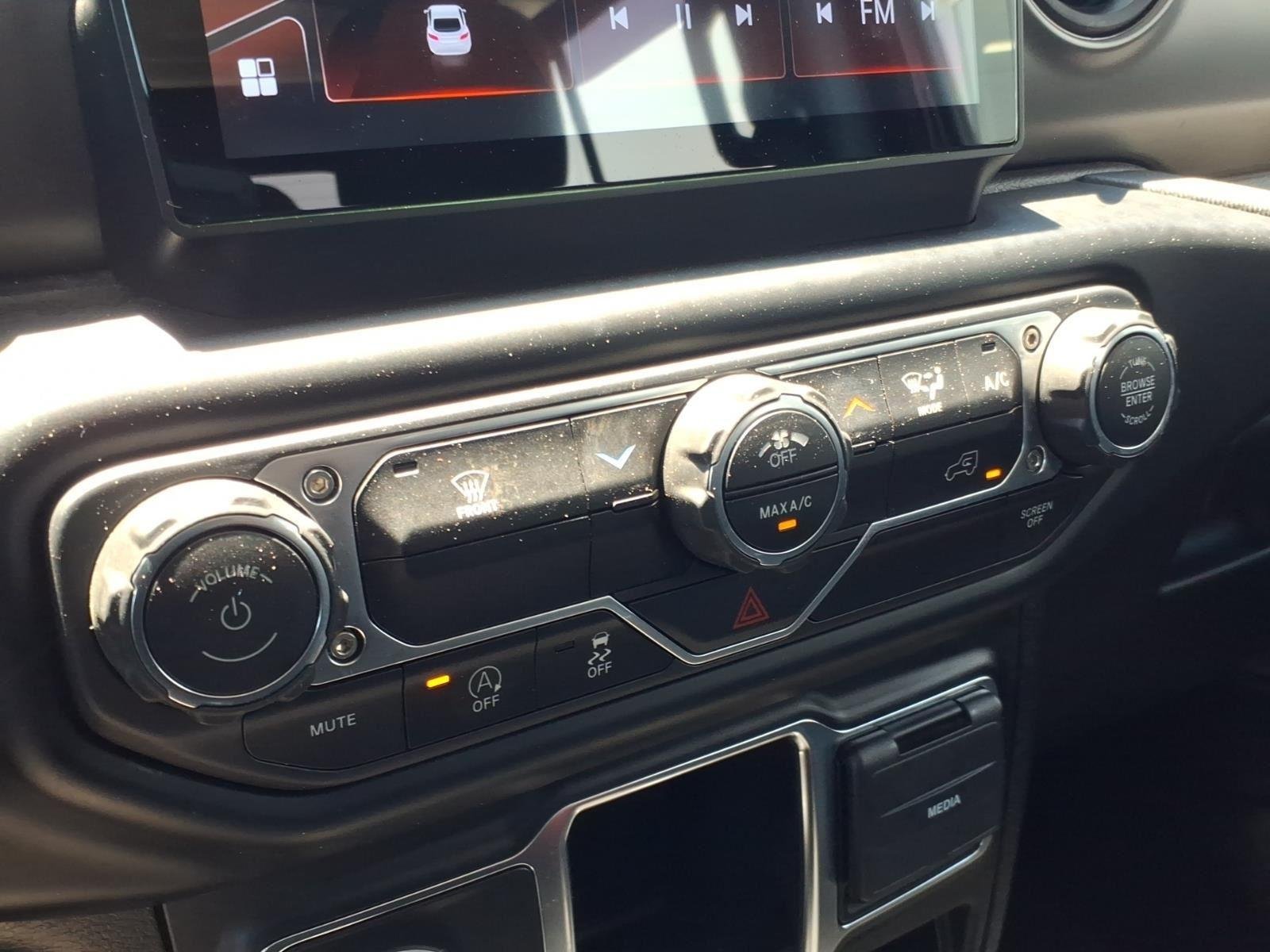 Used 2022 Snazzberry Pearlcoat Jeep Sport image 23