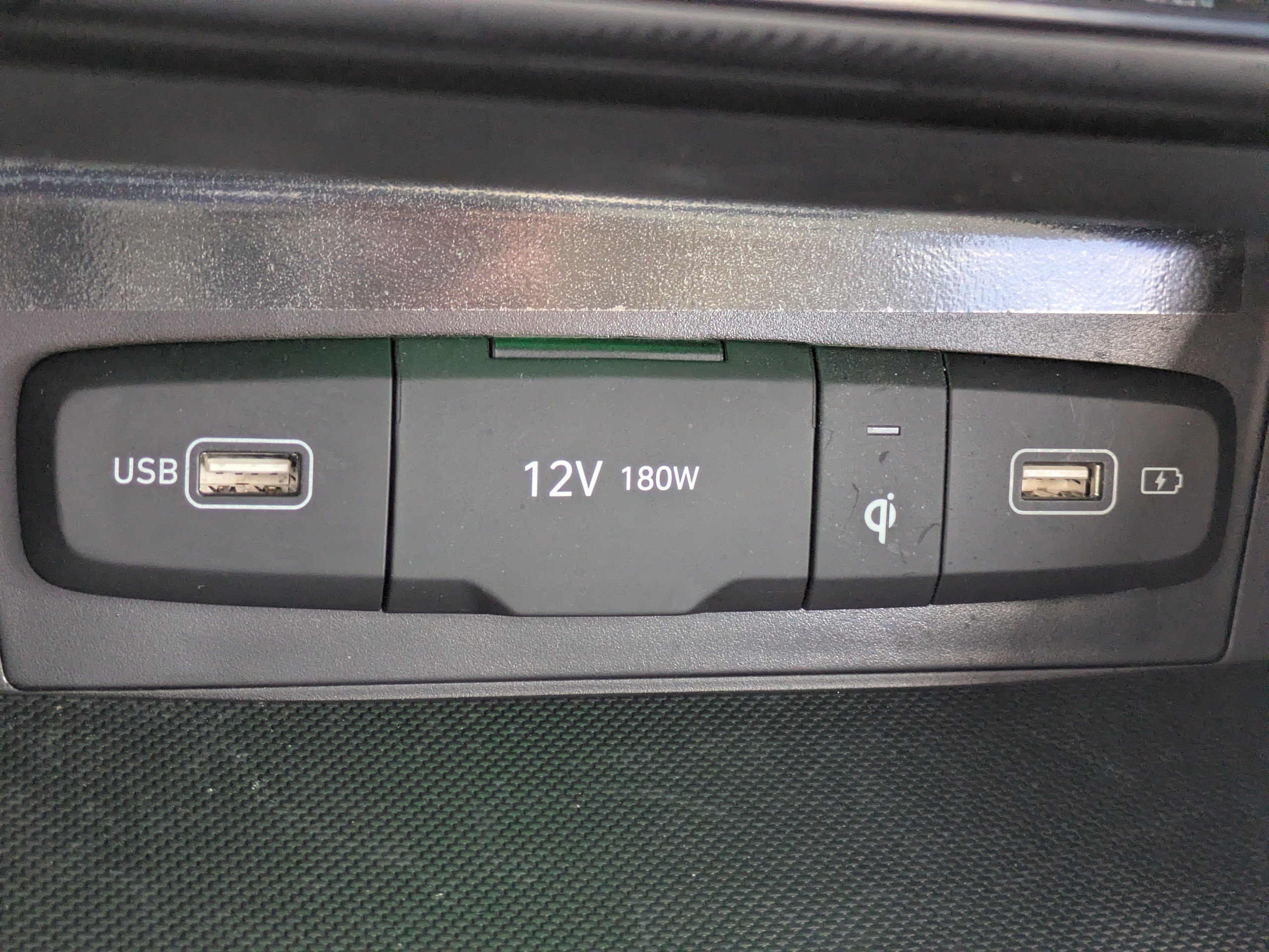Certified Used 2024 Amazon Gray Hyundai SEL CONVENIENCE image 23