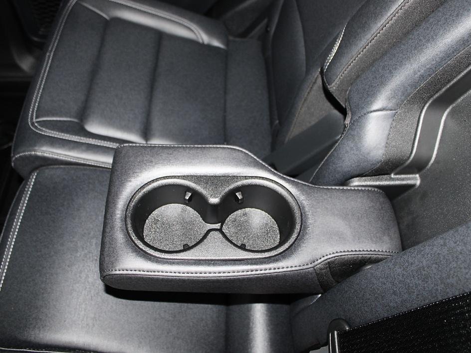 Used 2025 Gray Ford Badlands image 37