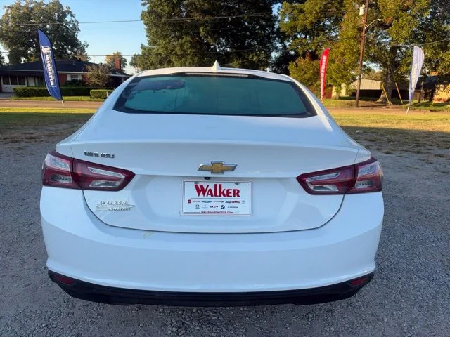 Used 2021 Summit White Chevrolet LT image 12