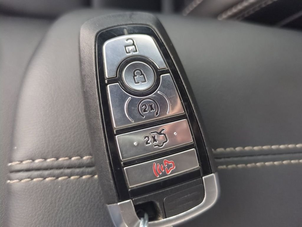 2025 Ford Mustang EcoBoost Premium - Photo 35