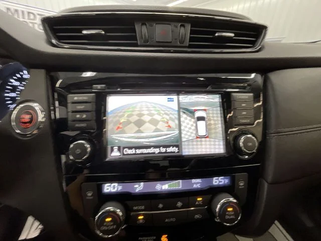 Used 2018 Magnetic Black Nissan SL image 17