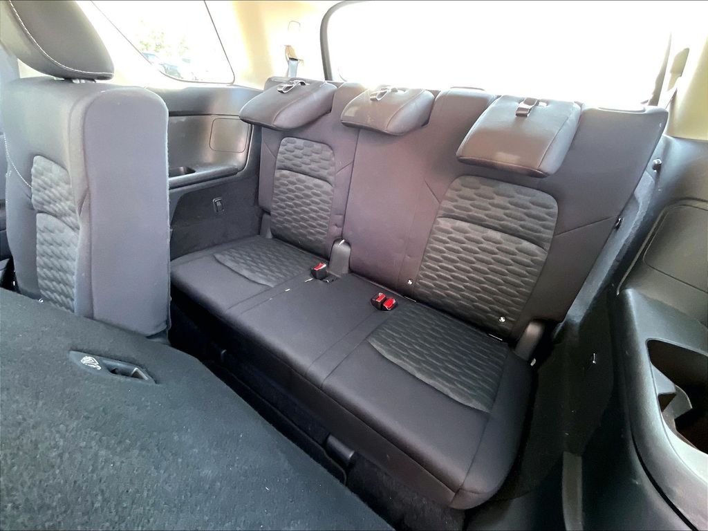 Used 2022 Gun Metallic Nissan SV image 16