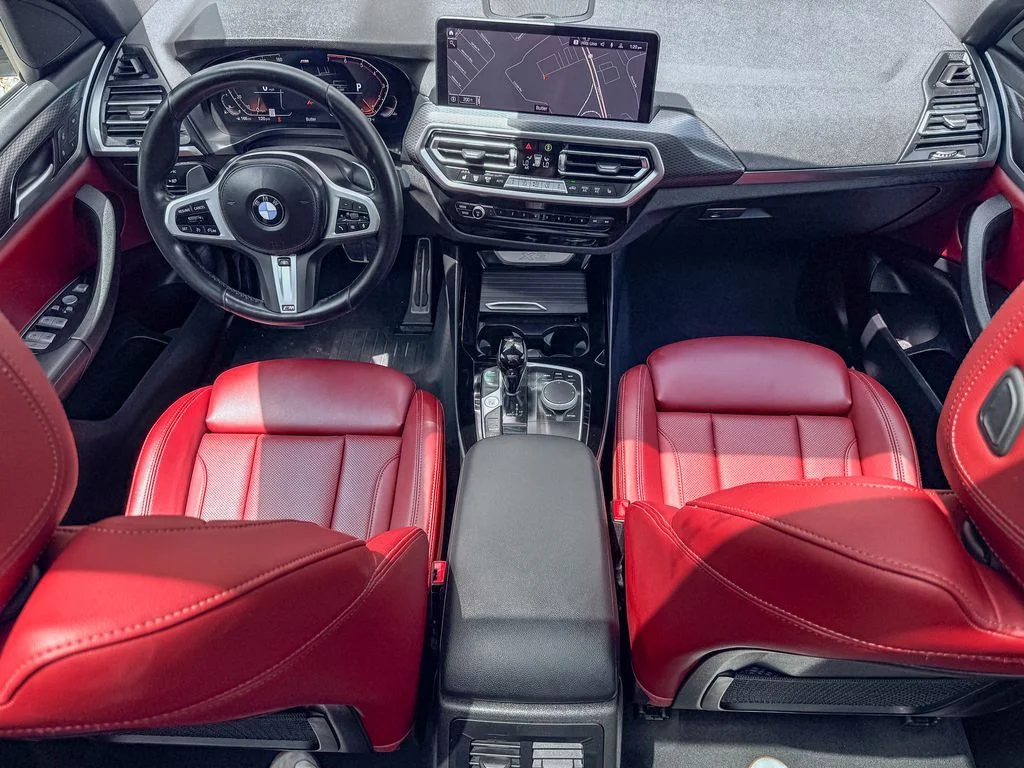 Used 2023 Gray BMW xDrive30i image 16