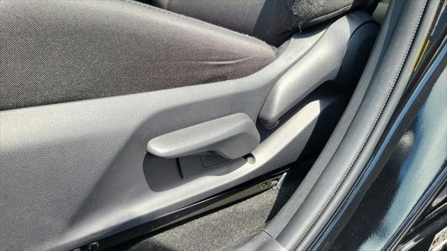 Certified Used 2025 MIDNIGHT BLACK METALLIC Toyota  image 15