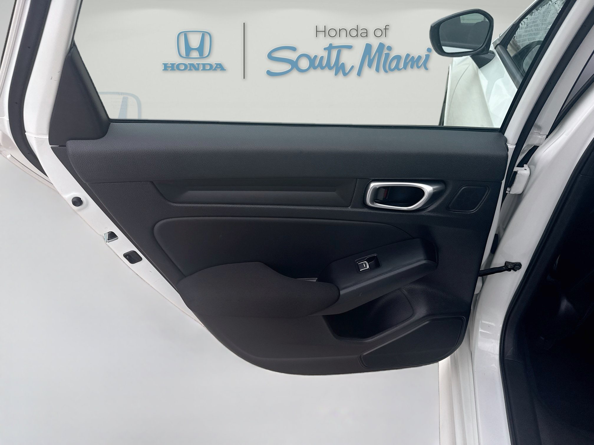 Used 2023 Platinum White Pearl Honda Sport image 24