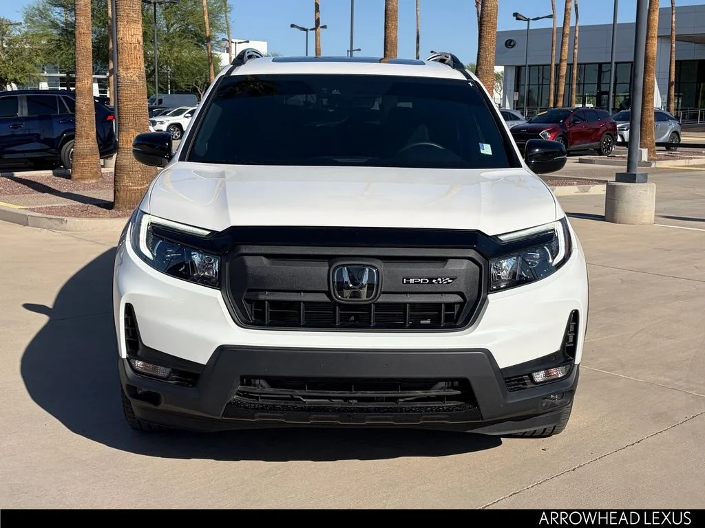 Used 2025 White Honda Black Edition image 5