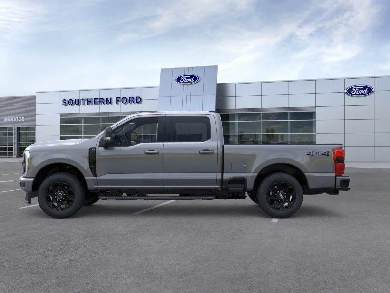 New 2026 Carbonized Gray Metallic Ford XLT image 3