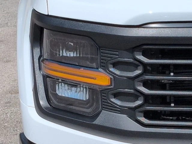 New 2026 Oxford White Ford XL image 10