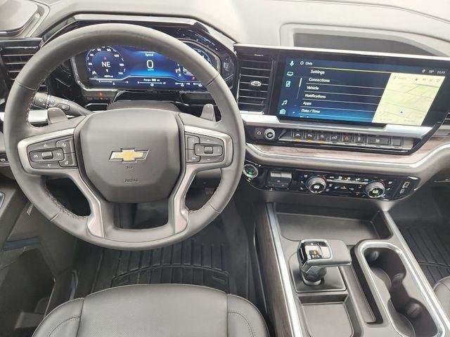 2024 Chevrolet Silverado 1500 LTZ - Photo 11