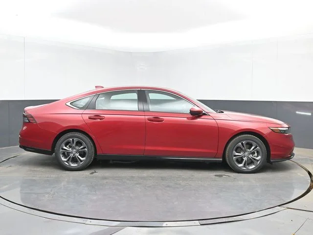 2024 Honda Accord Hybrid EX-L - Photo 11
