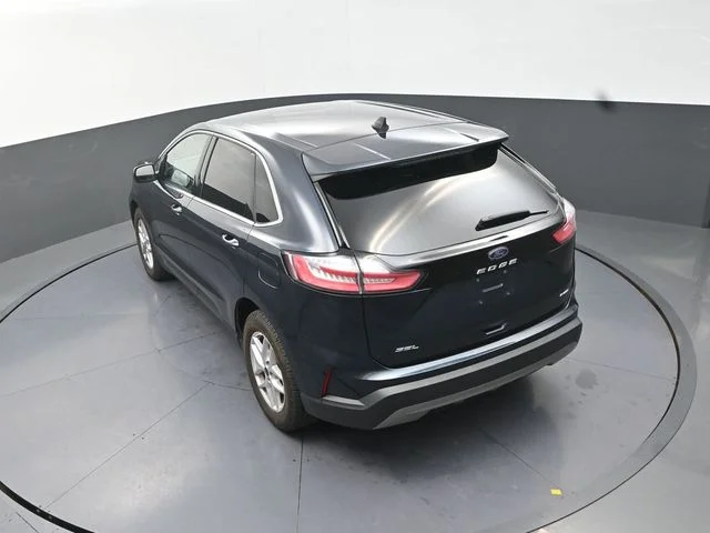 Used 2024 Blue Ford SEL image 26