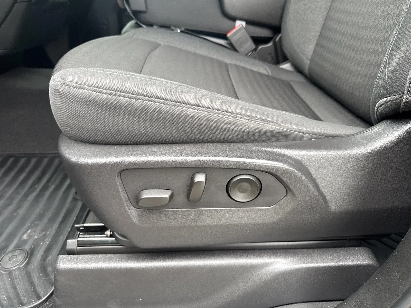Used 2024 Black Chevrolet Custom image 11
