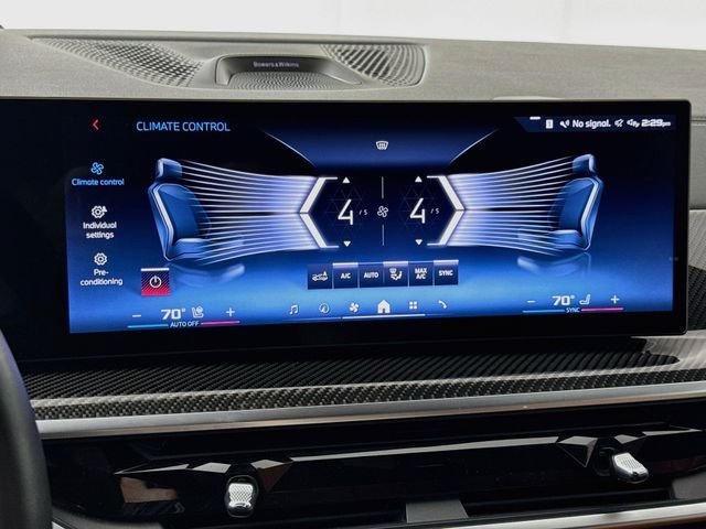Used 2024 White Metallic BMW M60i image 16