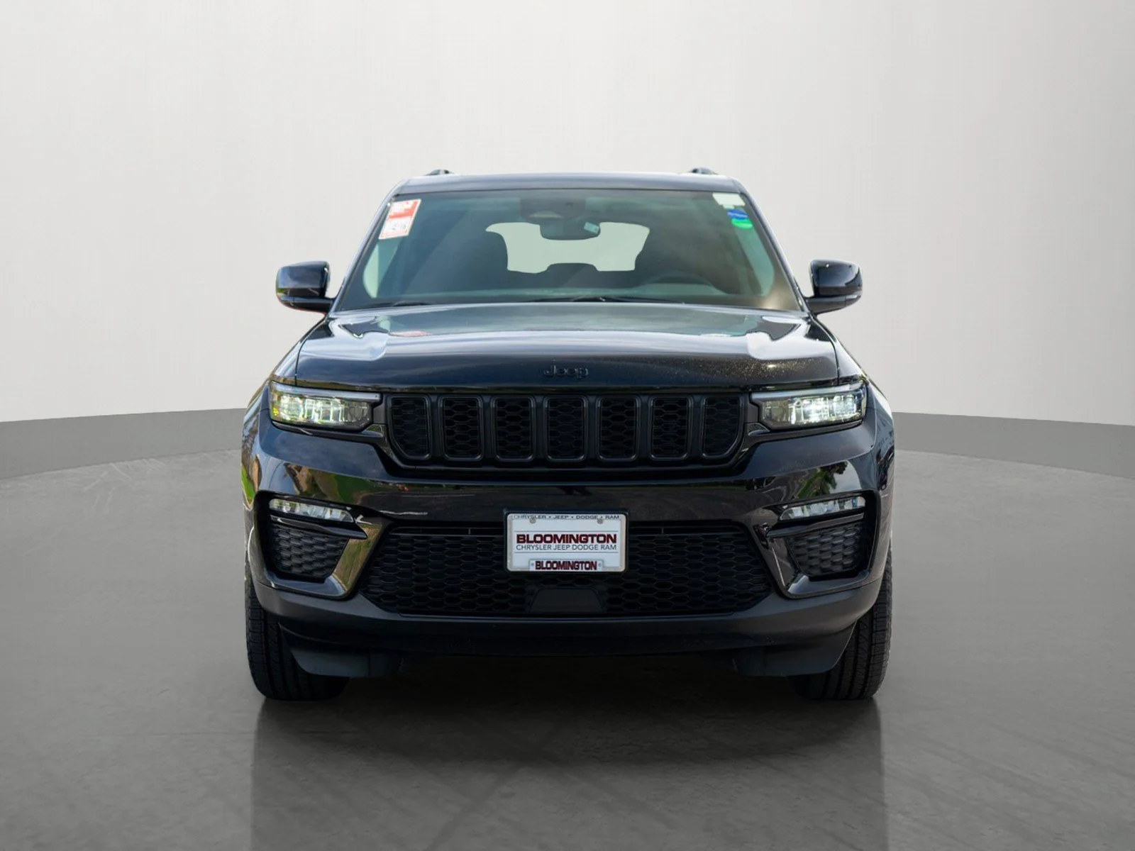 Used 2023 Jeep Grand Cherokee Limited with VIN 1C4RJHBG4PC546967 for sale in Minneapolis, Minnesota