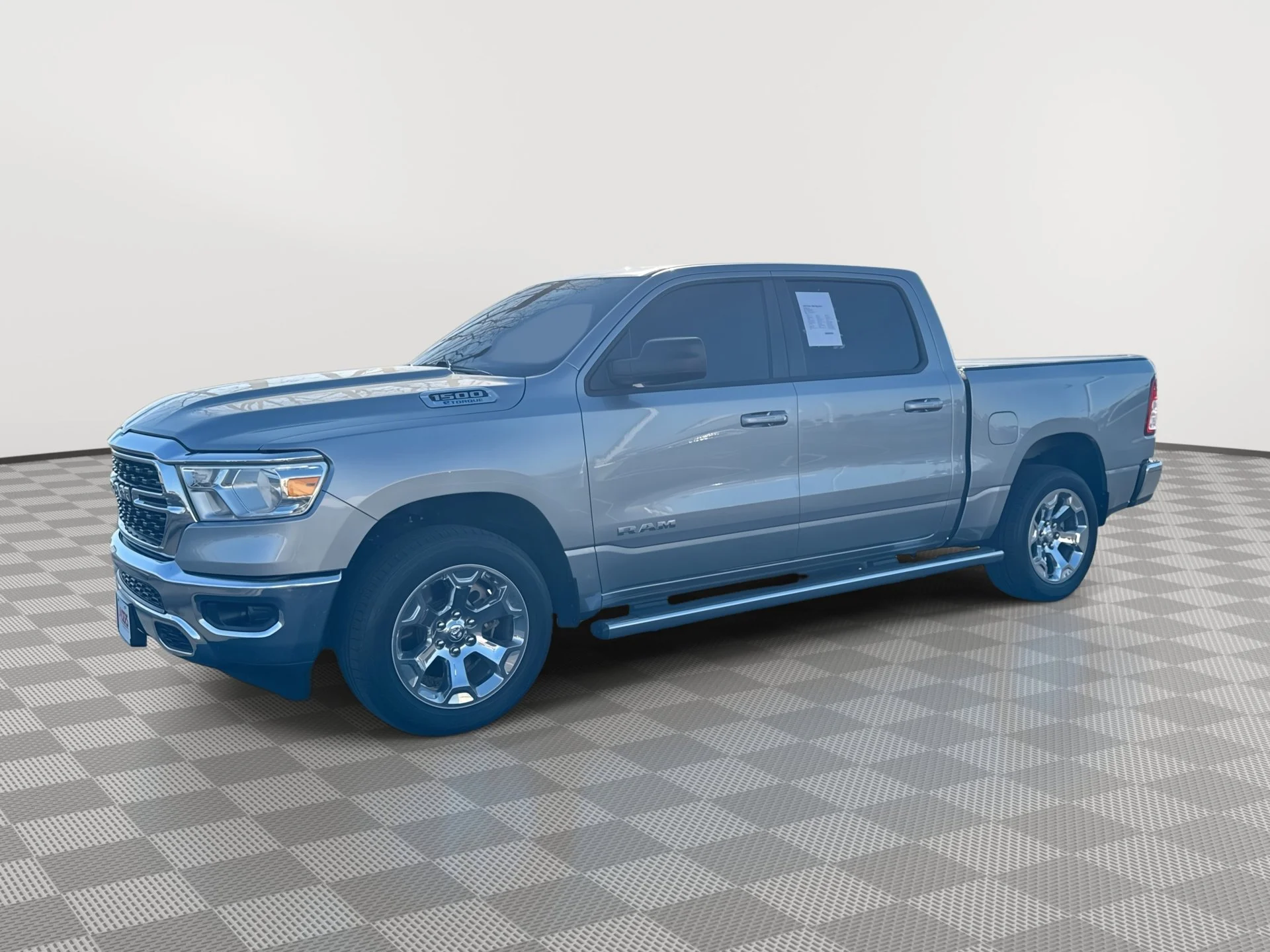 2022 RAM 1500 Big Horn/Lone Star 4x4 Crew Cab 5'7's photo