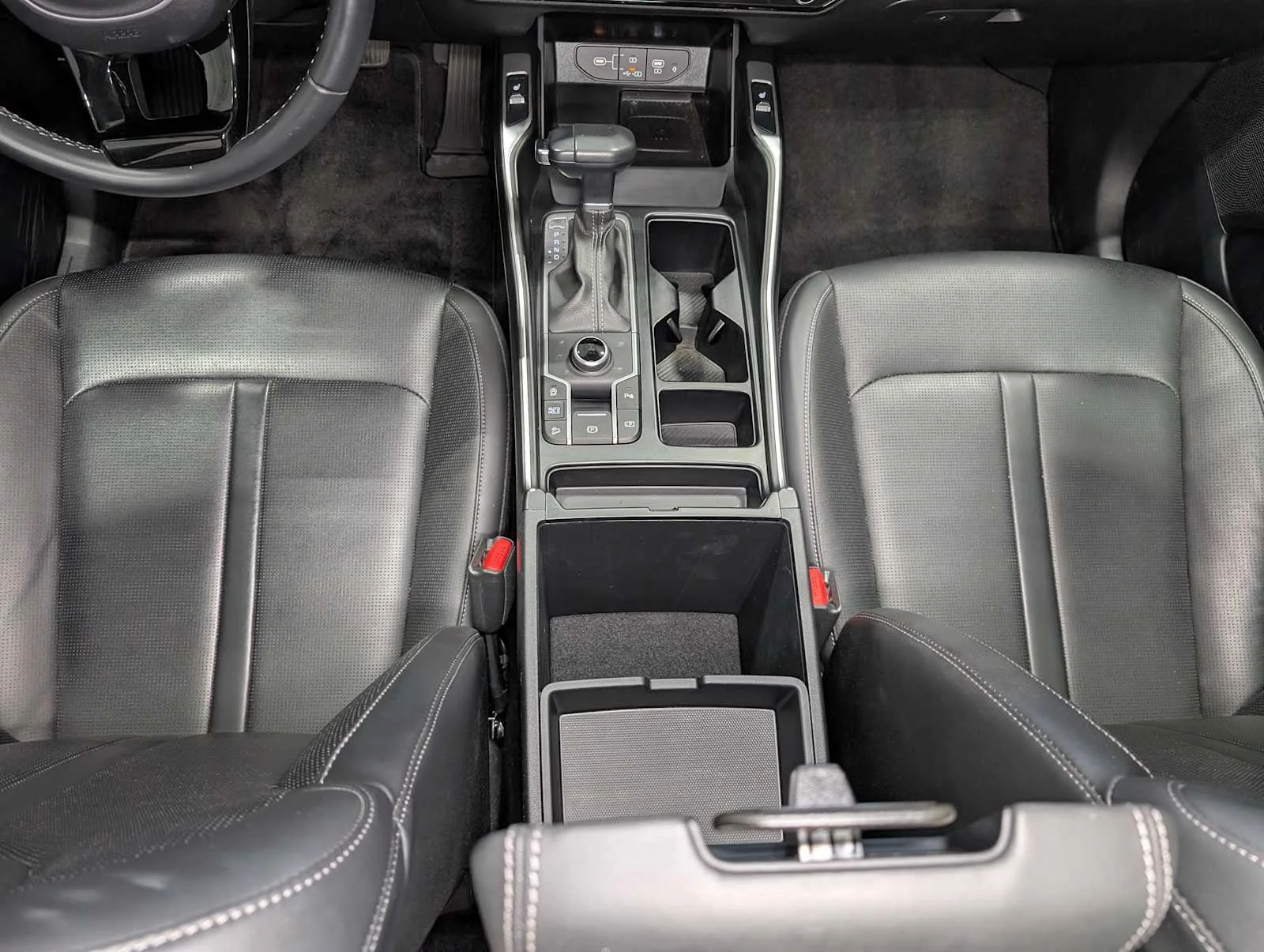 Certified Used 2025 Midnight Lake Blue Kia X-Line EX image 20