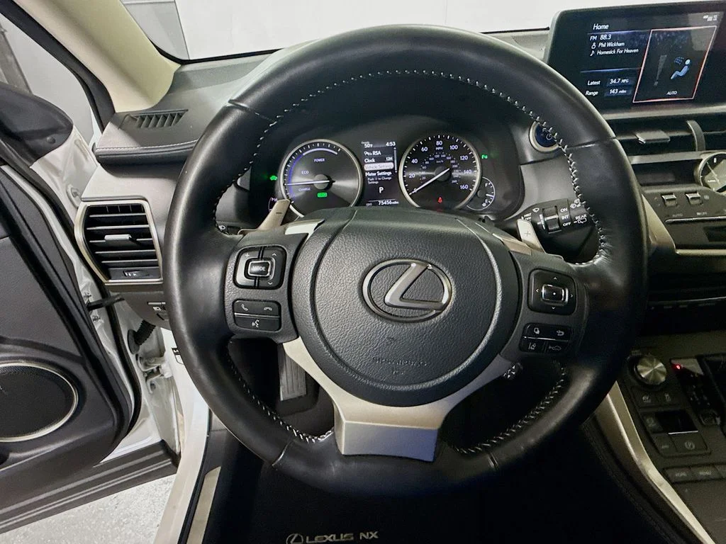Used 2021 Eminent White Pearl Lexus Base image 12