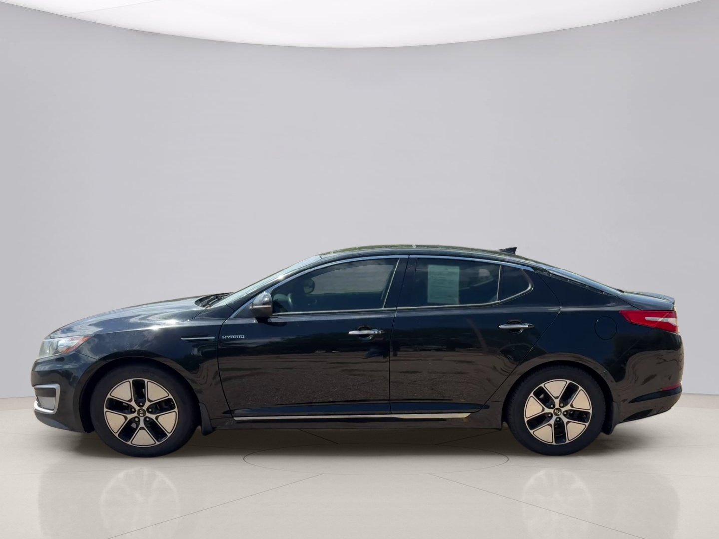 Used 2013 Black Kia EX image 8