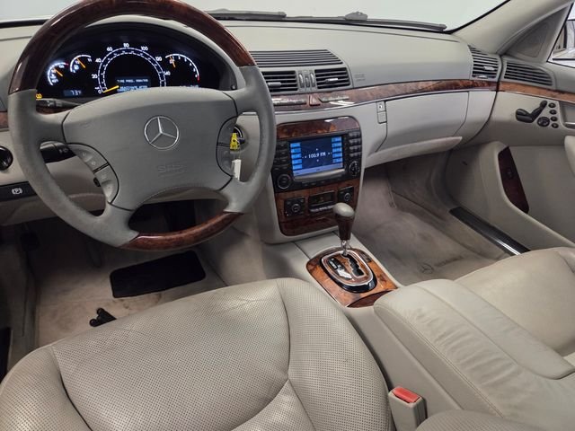 Used 2005  Mercedes-Benz S 500 image 12