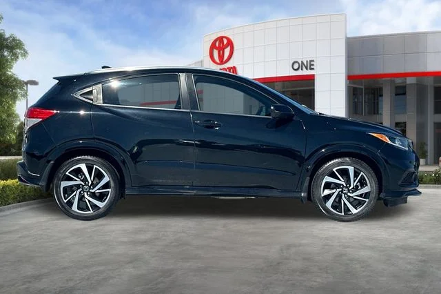 Used 2019 Black Honda Sport image 3