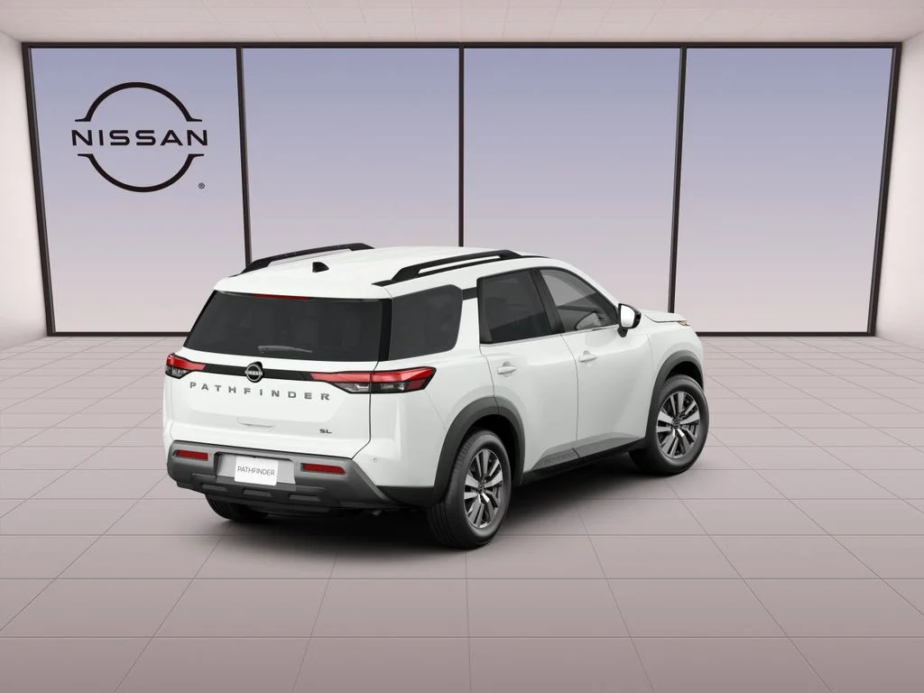 New 2026 Everest White Pearl TriCoat Nissan SL image 5