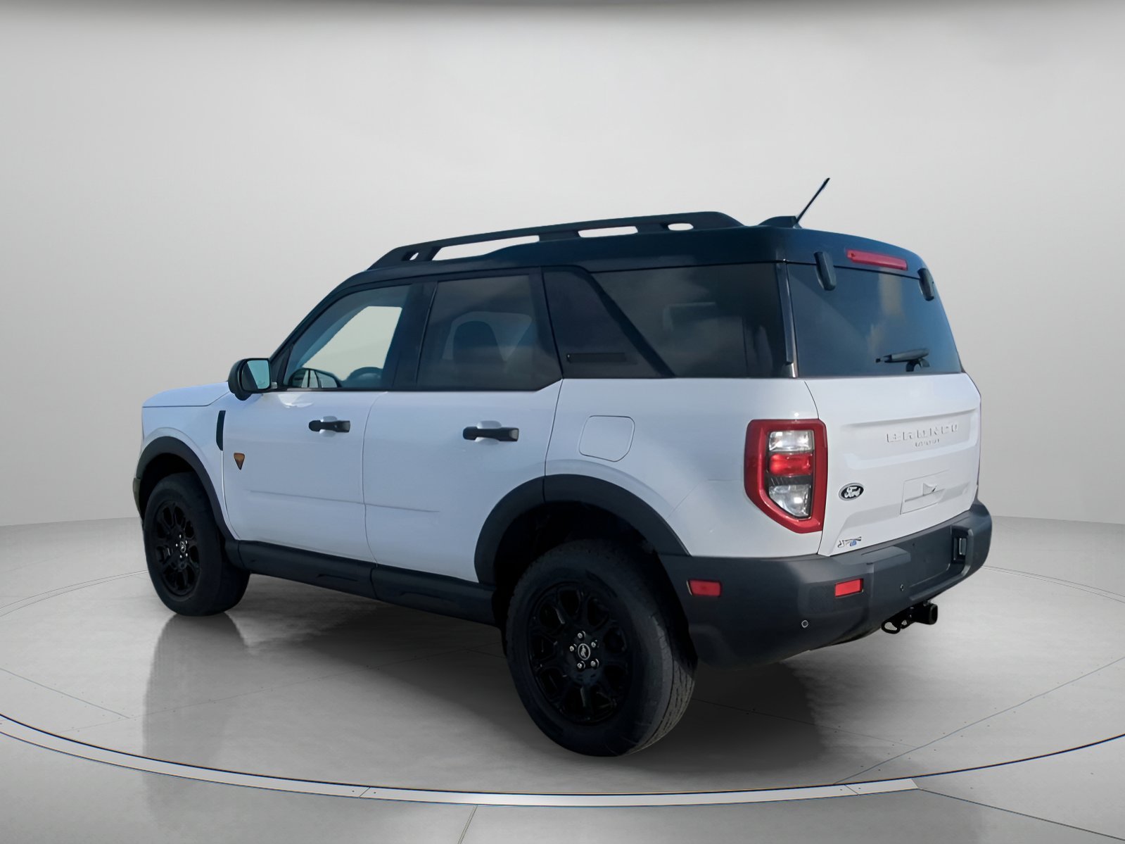New 2026 Oxford White Ford Badlands® image 17