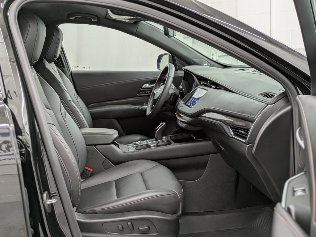 2022 Cadillac XT4 Sport - Photo 18