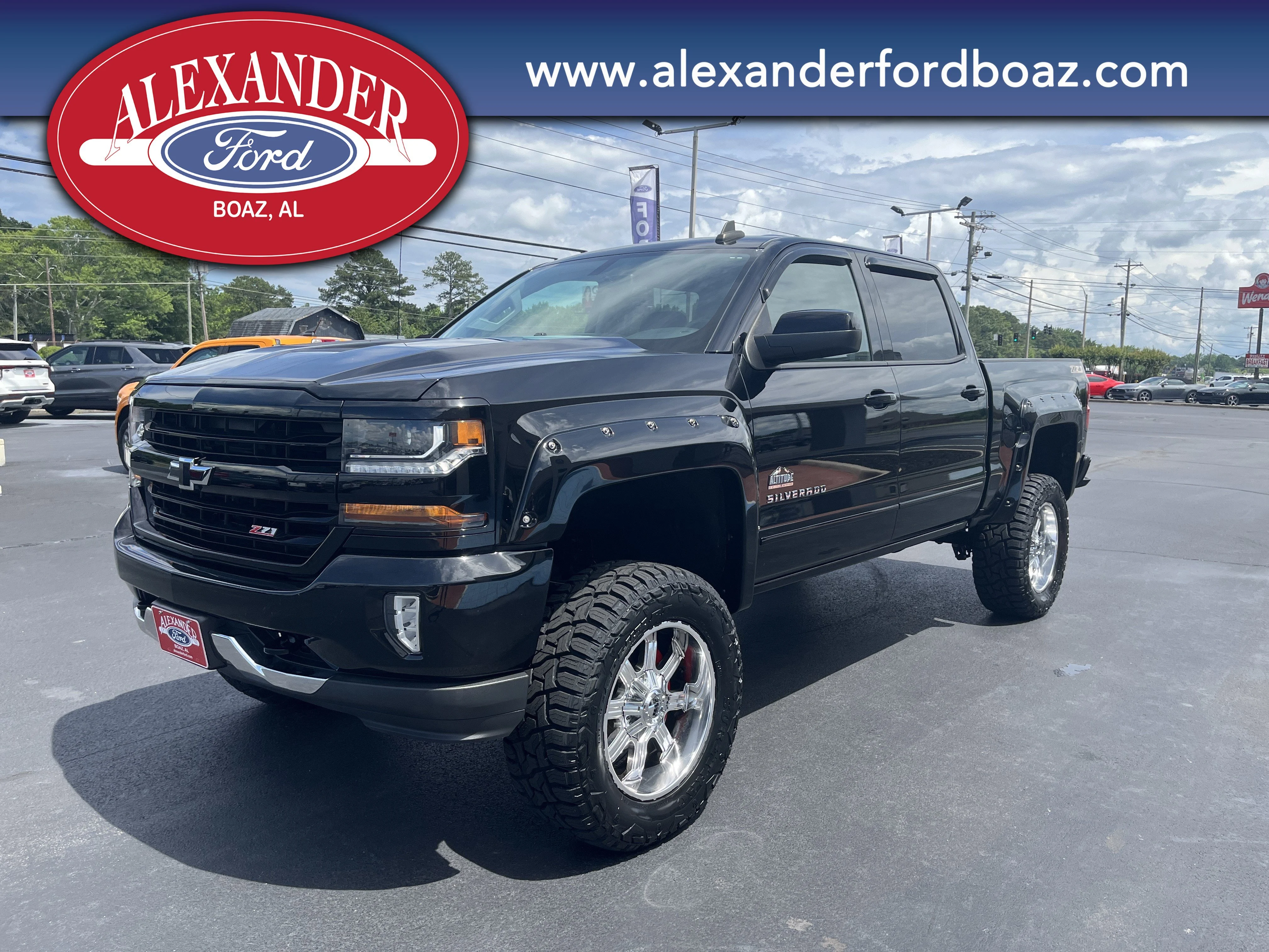 2018 Chevrolet Silverado 1500 LT Z71 4X4 Crew Cab Short Box's photo