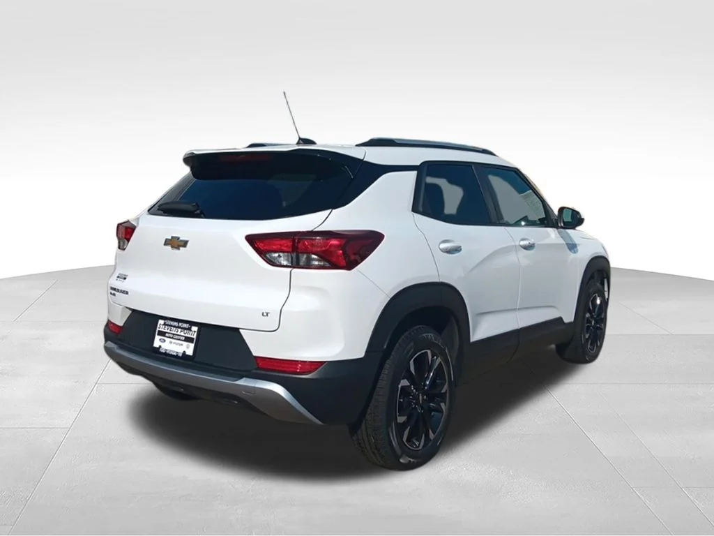 Used 2021 Summit White Chevrolet LT image 6