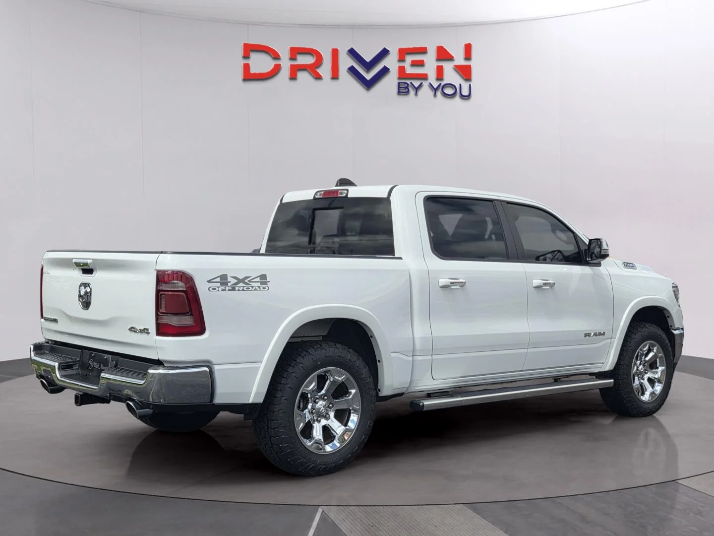 Used 2022 Bright White Clearcoat Ram Laramie image 5