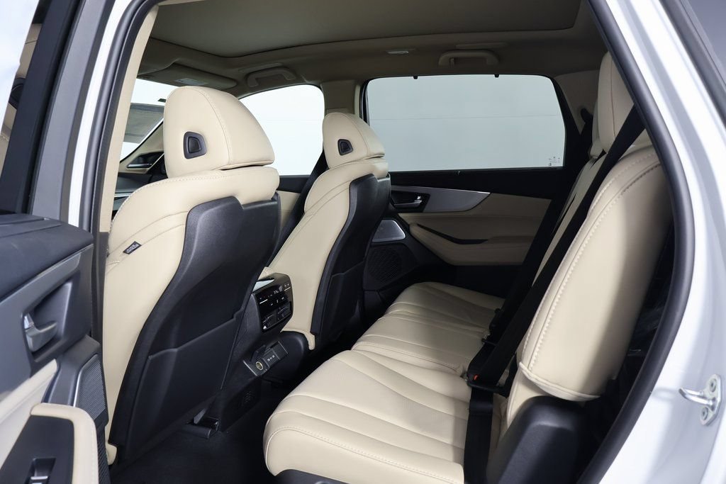 New 2026 Platinum White Pearl Acura Technology Package image 6