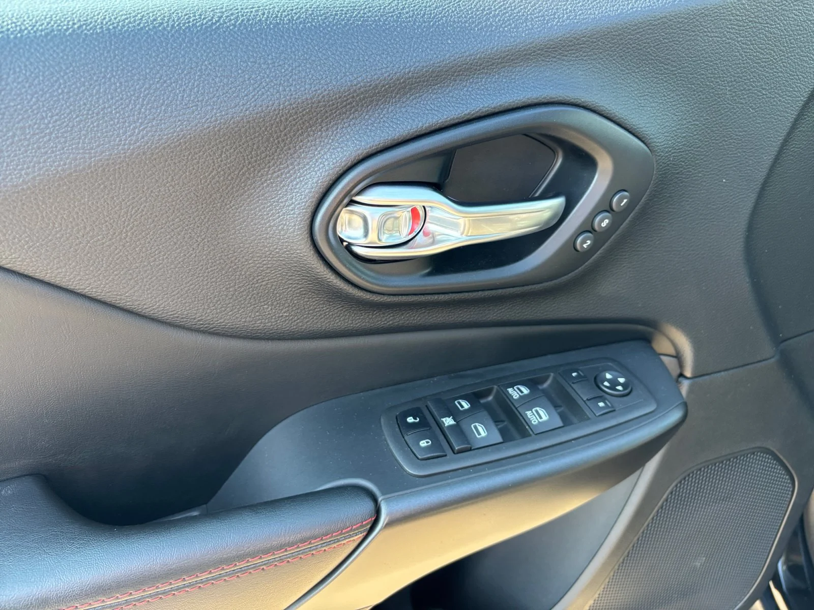 Certified Used 2022 Black Jeep Trailhawk Elite image 11