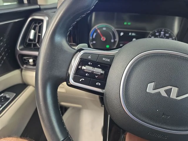 2023 Kia Sorento EX Hybrid - Photo 19