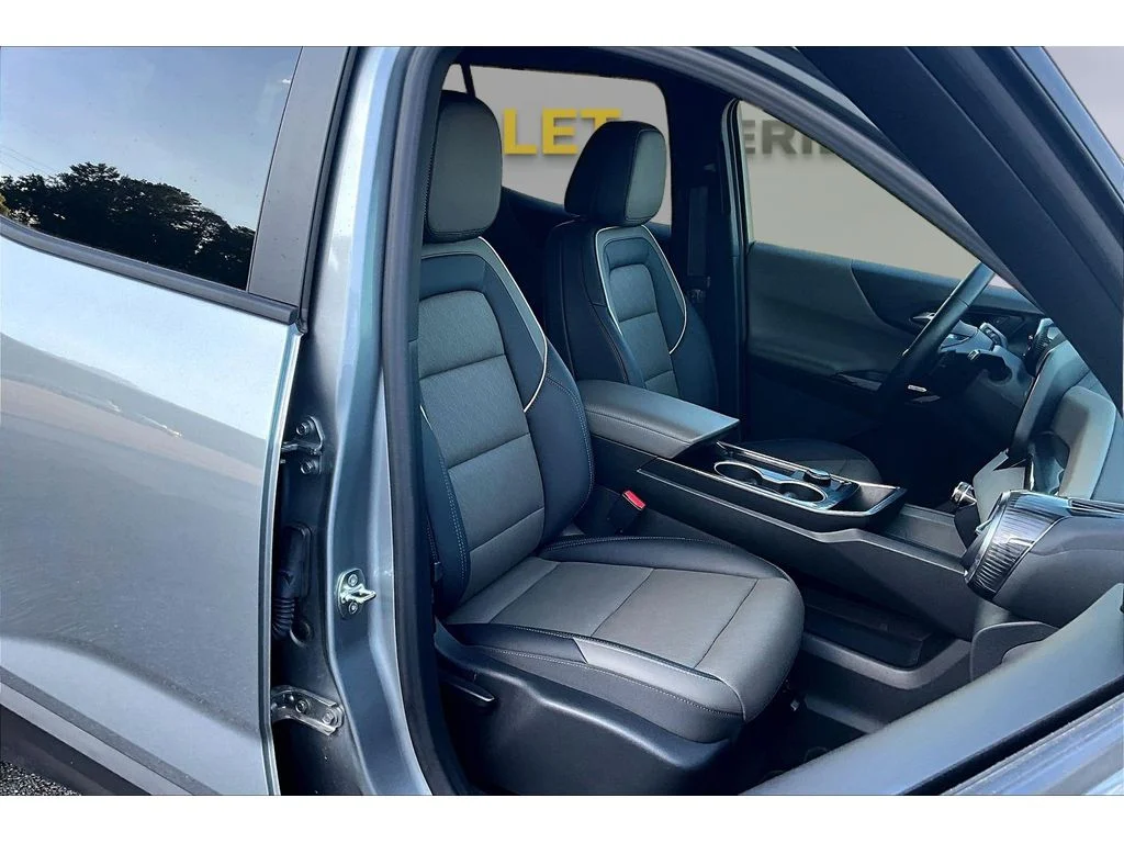 Used 2026 Sterling Gray Metallic Chevrolet LT image 6
