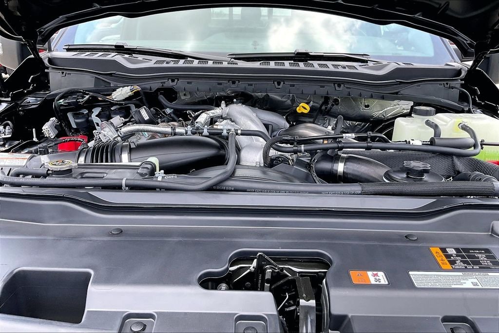New 2026 Ford Super Duty F-250 Lariat 4D Crew Cab