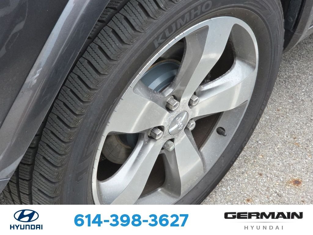Used 2014 Gray Jeep Overland image 13