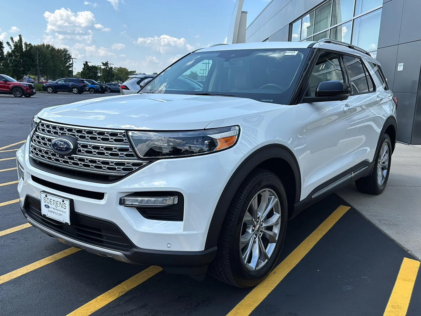 Used 2020 Star White Metallic Tri-Coat Ford Limited image 3