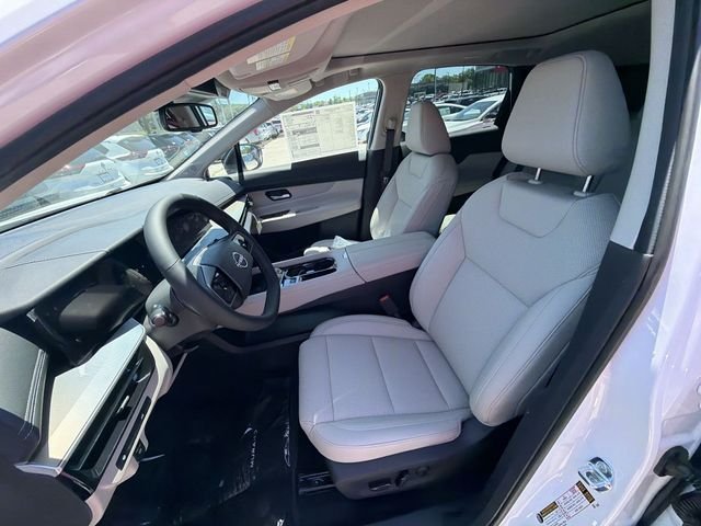 New 2026 Everest White Pearl TriCoat Nissan SL image 11