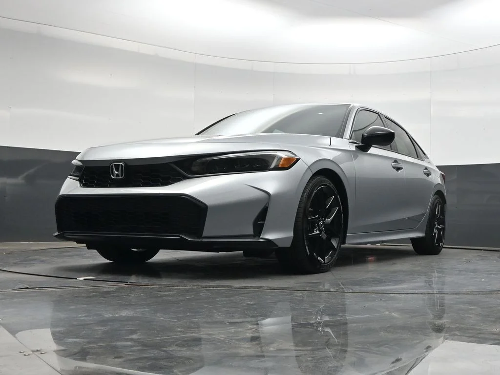Certified Used 2025 Solar Silver Metallic Honda Sport image 24