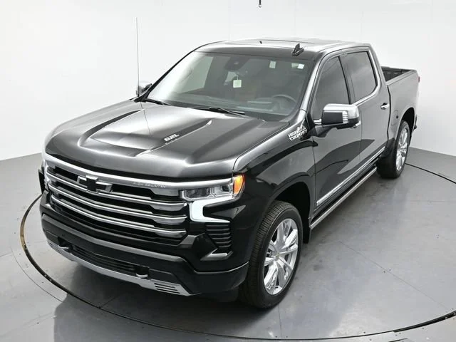 Used 2026 Black Chevrolet High Country image 36