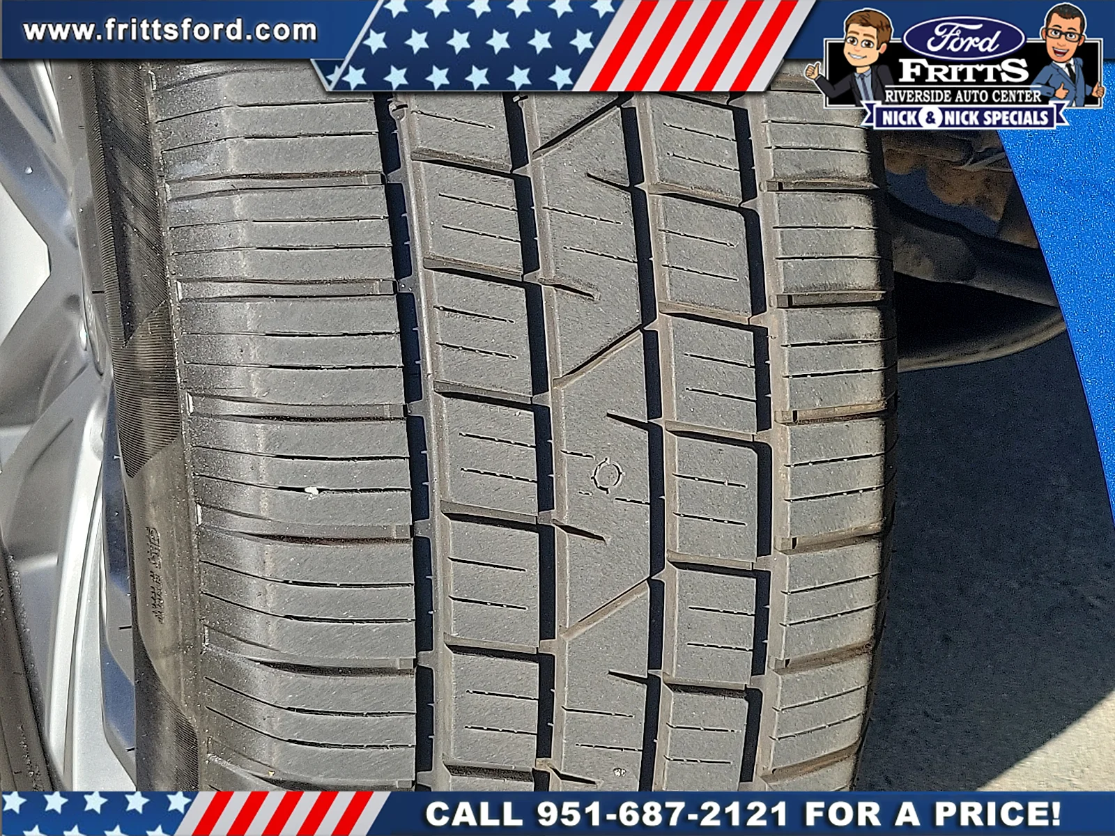 Certified Used 2023 Blue Metallic Ford LARIAT image 21