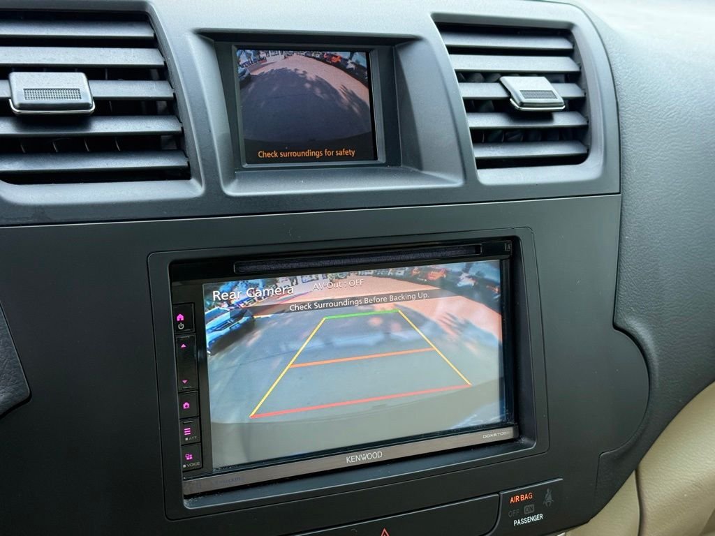 Used 2012 Black Toyota SE image 22
