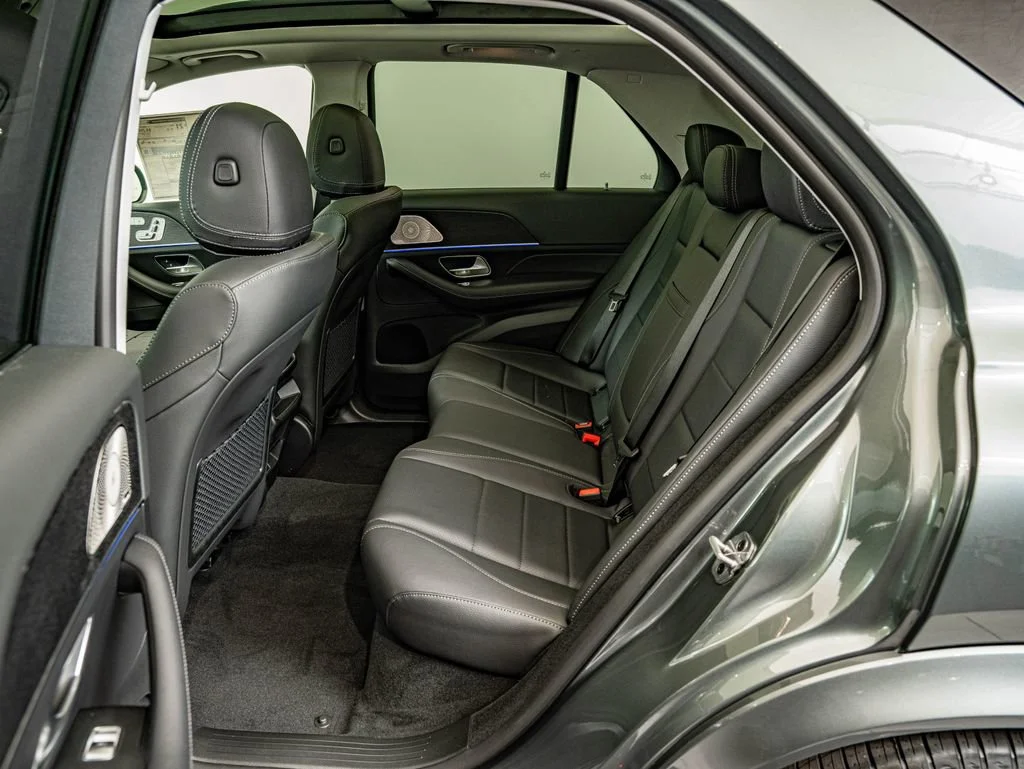 New 2026 Selenite Gray Metallic Mercedes-Benz GLE 450 image 31