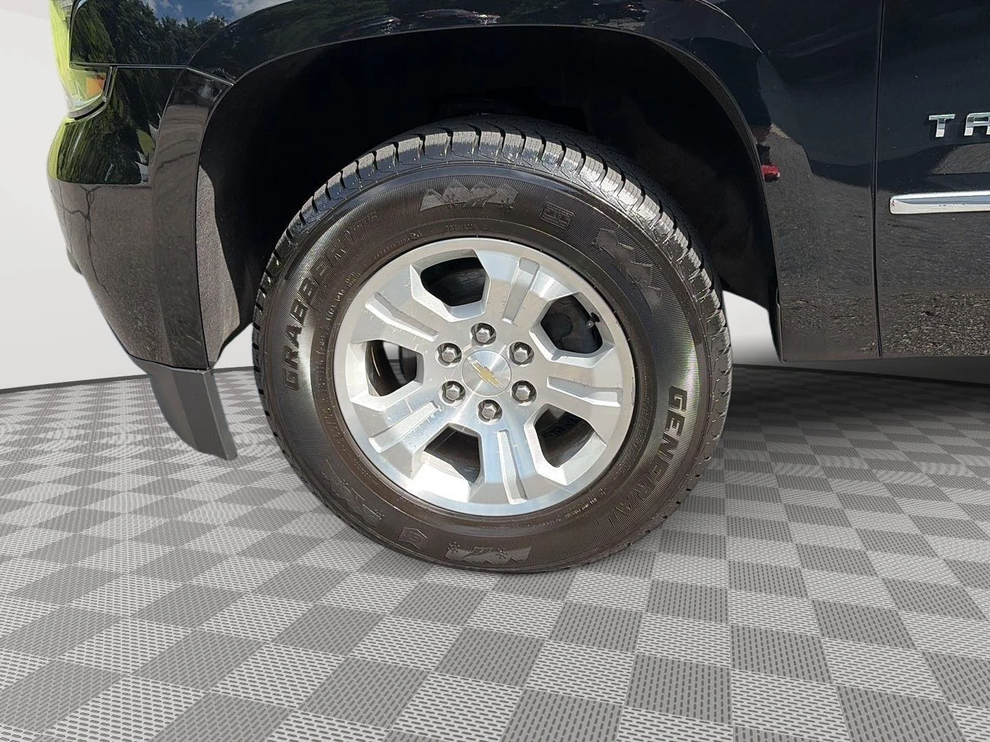 Certified Used 2018 Black Chevrolet LT image 9